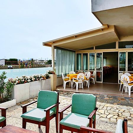 Hotel Caesar Bed And Breakfast Milano Marittima Esterno foto